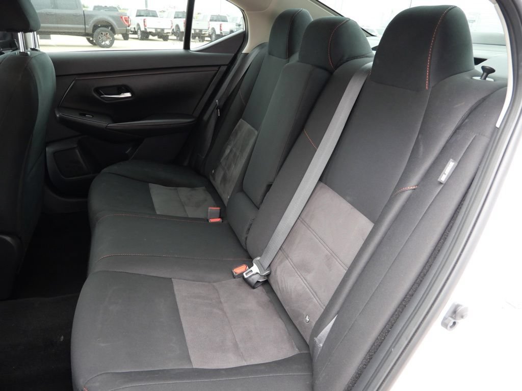 Used 2024 Nissan Sentra SR w/ Trunk Package FWD image 11