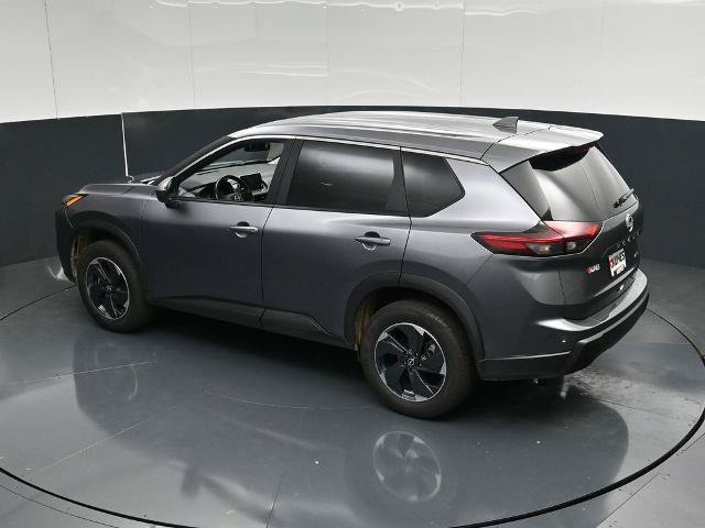 Used 2025 Nissan Rogue SV AWD/4WD image 40