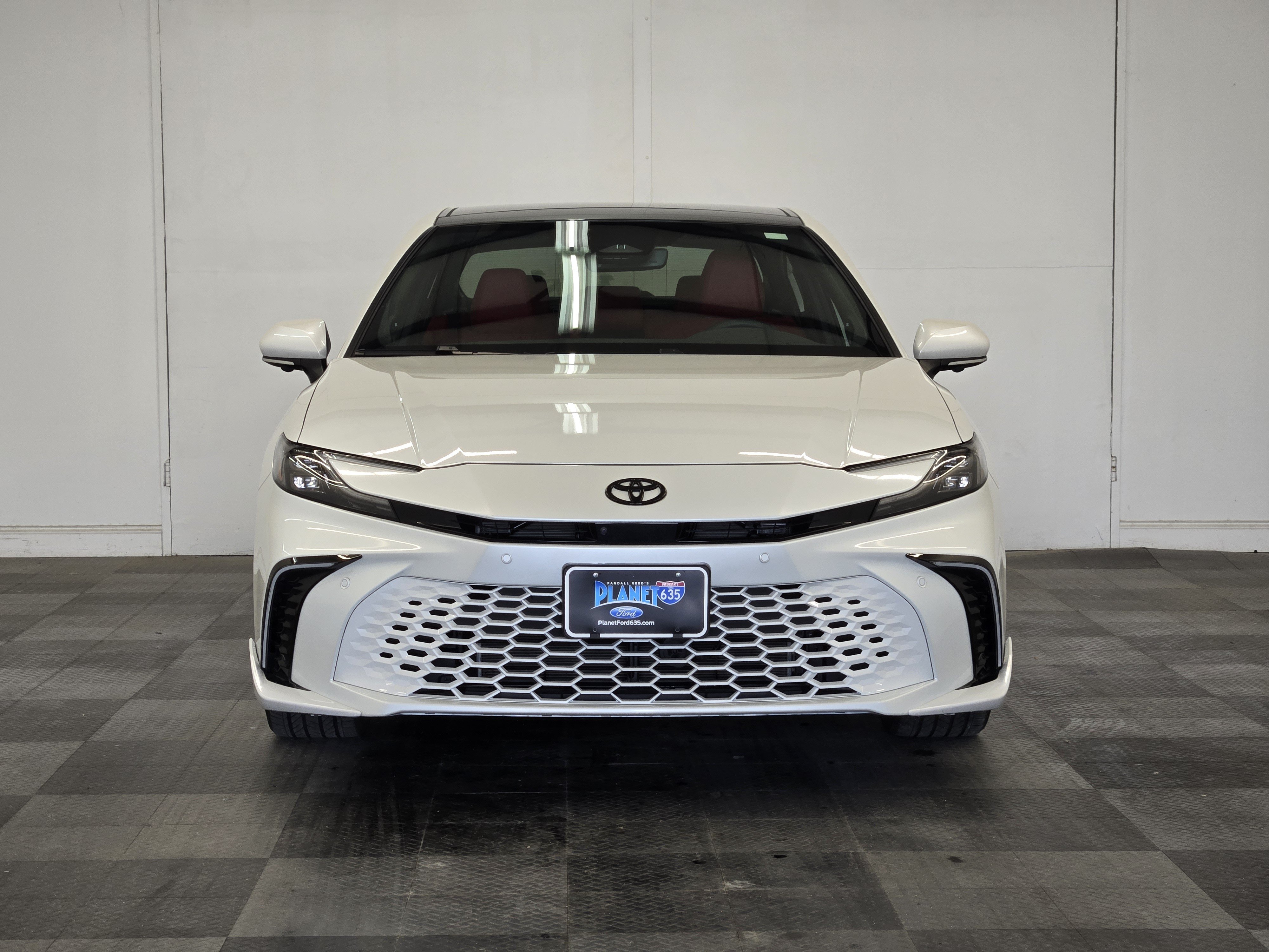 Used 2026 Toyota Camry XSE w/ Premium Plus Package FWD image 3