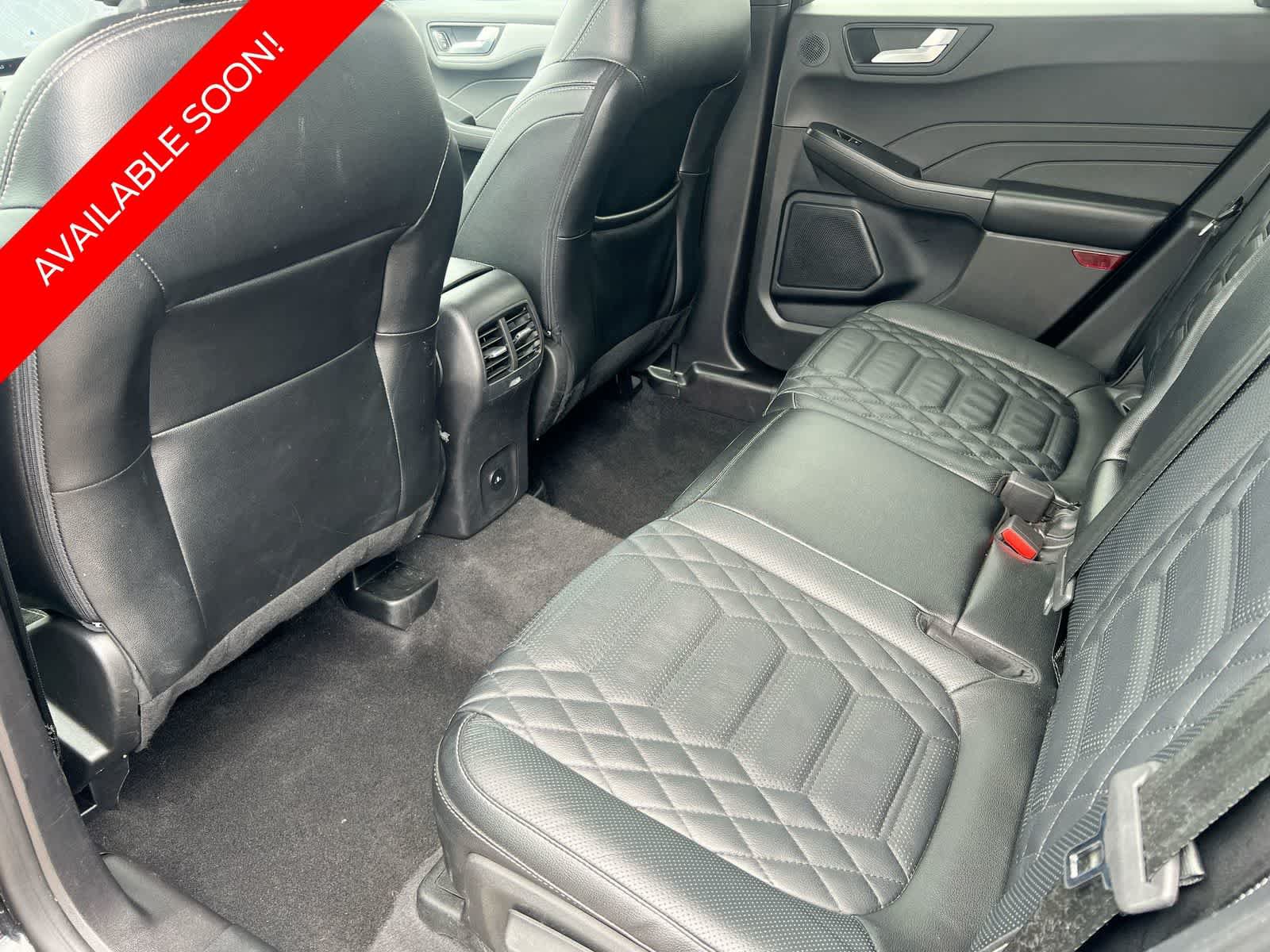 Certified 2023 Ford Escape Platinum w/ Premium Technology Package AWD/4WD image 18