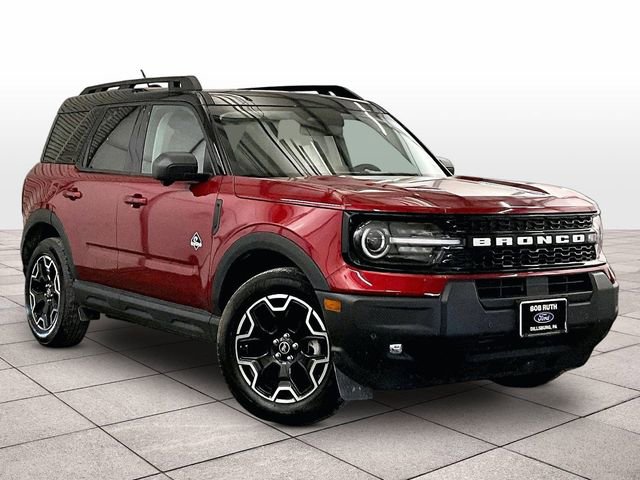 Certified 2025 Ford Bronco Sport Outer Banks w/ Outer Banks Tech Package+ AWD/4WD image 2