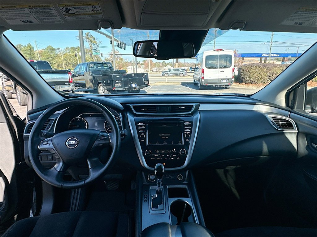 Used 2021 Nissan Murano SV image 3