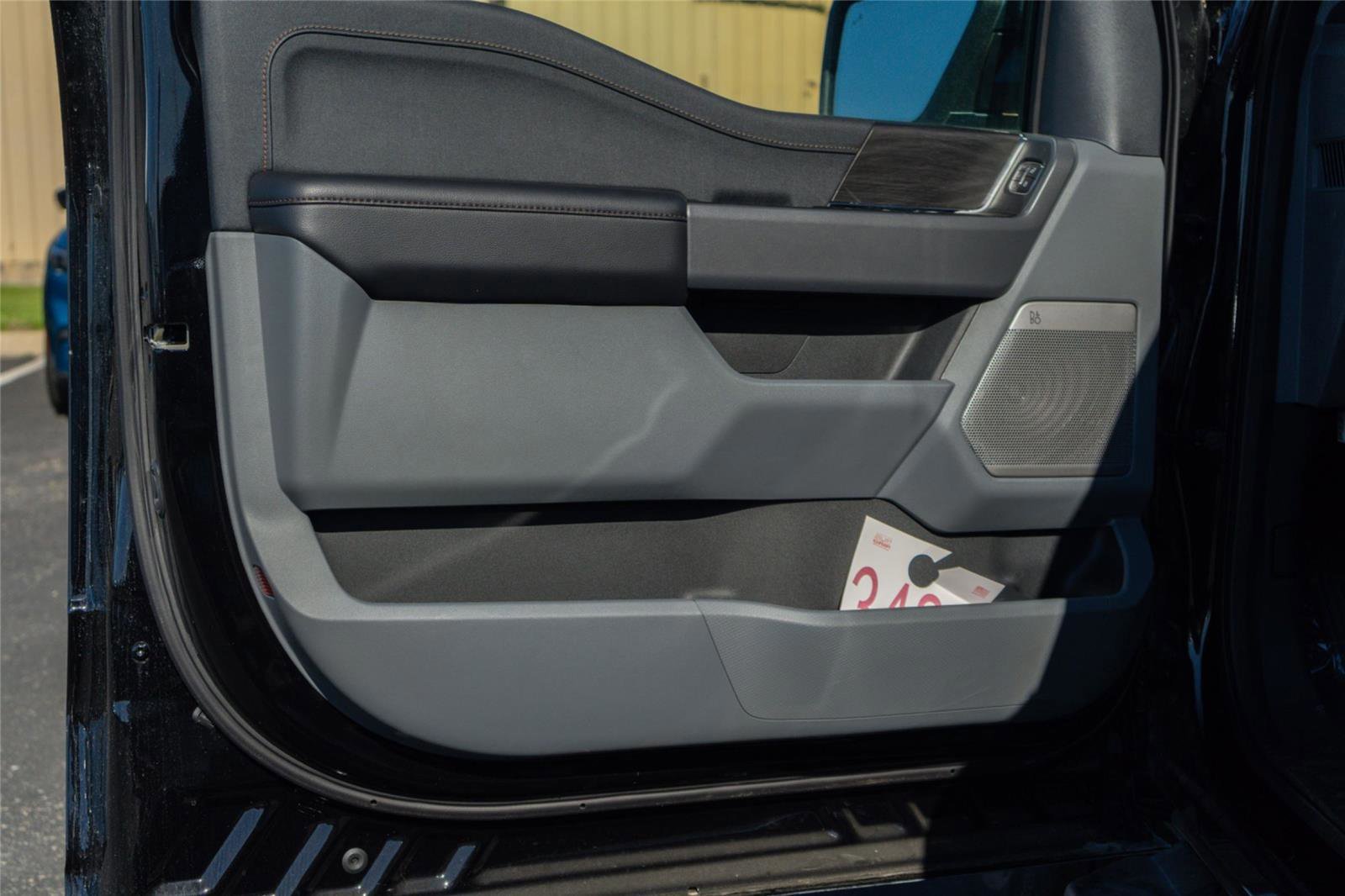 Certified 2025 Ford F150 Lariat w/ Equipment Group 501A Mid AWD/4WD image 19