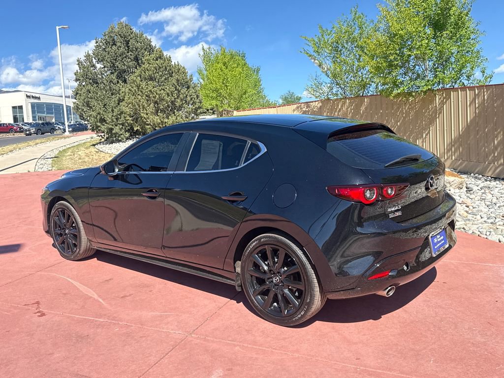 Used 2024 MAZDA MAZDA3 s FWD image 3