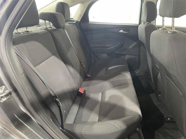 Certified 2018 Ford Focus SE FWD image 22