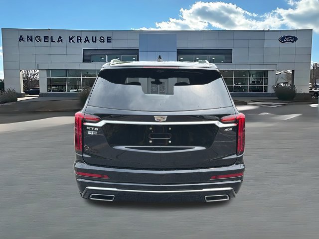 Used 2024 Cadillac XT6 Premium Luxury w/ Platinum Package FWD image 7