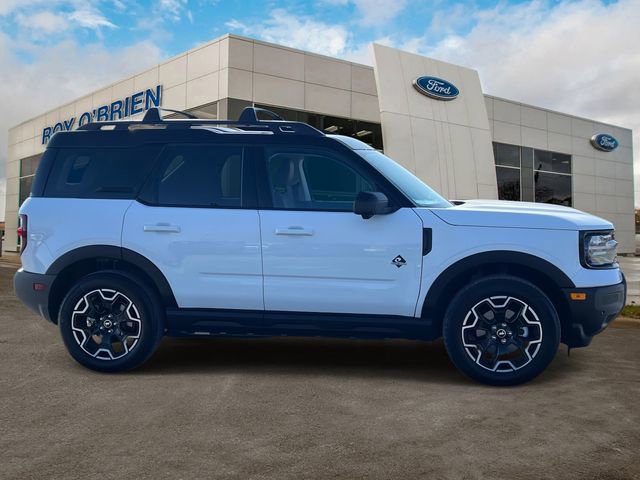 Certified 2025 Ford Bronco Sport Outer Banks w/ Outer Banks Tech Package+ image 6