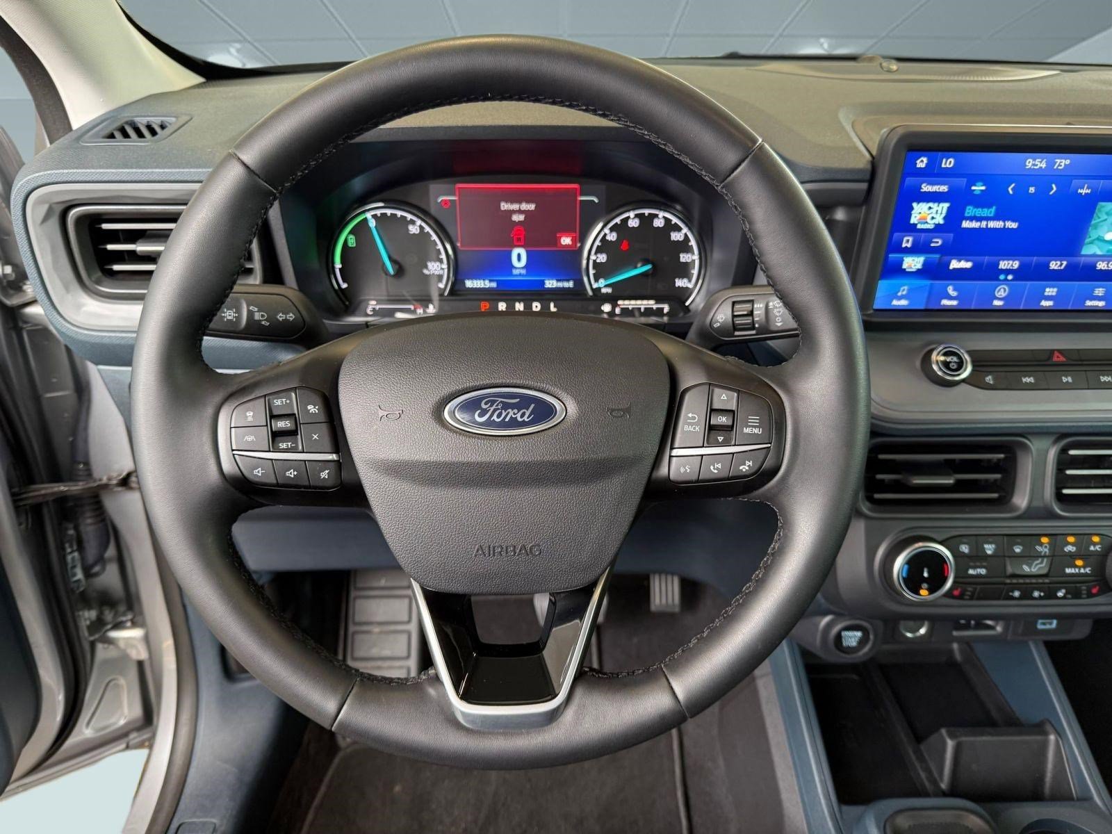 Certified 2024 Ford Maverick Lariat w/ Black Appearance Package FWD image 17