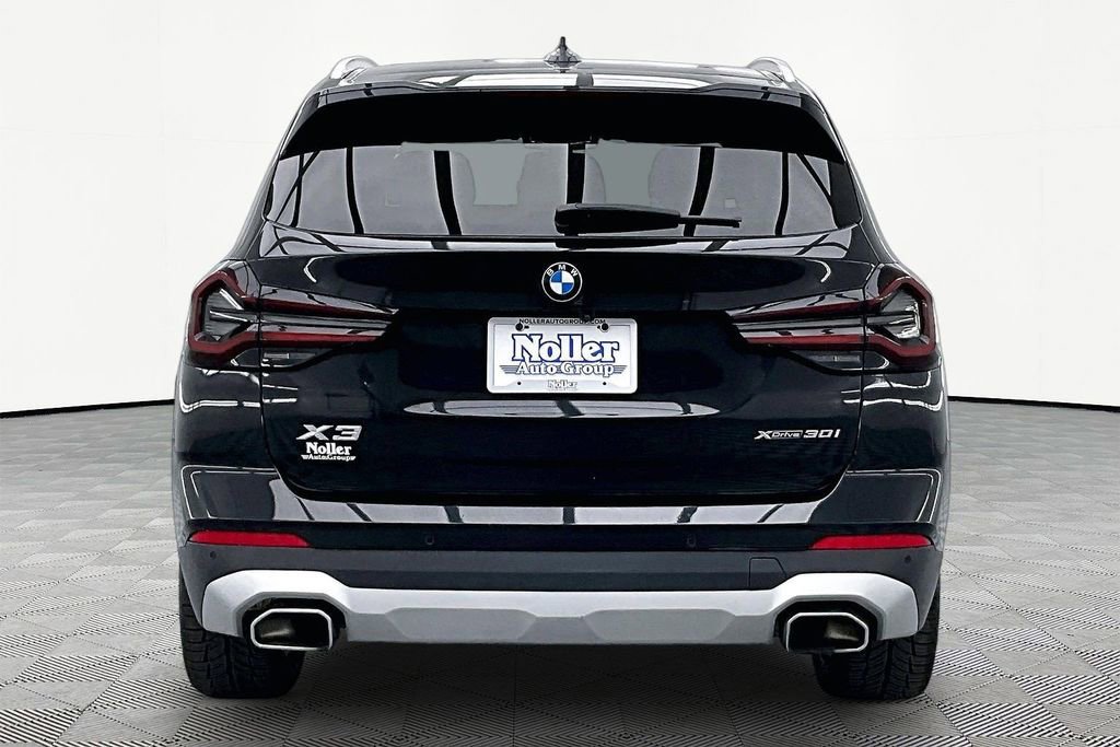 Used 2024 BMW X3 xDrive30i AWD/4WD image 4