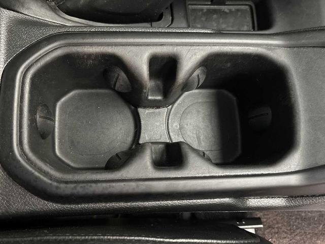 Used 2023 Jeep Wrangler Unlimited Sahara w/ Cold Weather Group image 35