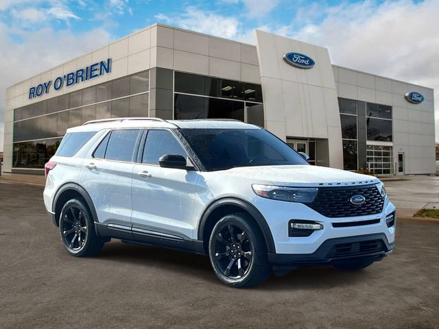 Certified 2024 Ford Explorer ST-Line w/ Class IV Trailer Tow Package AWD/4WD image 6