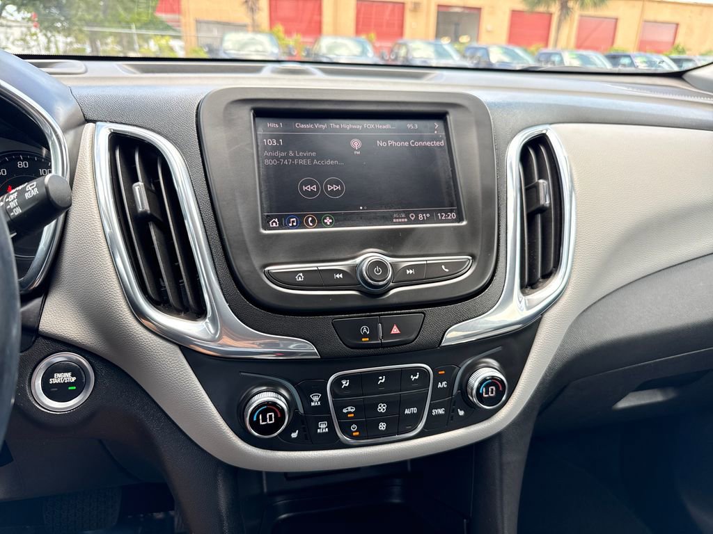 Used 2023 Chevrolet Equinox LT FWD image 18