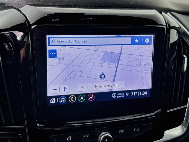 Used 2023 Chevrolet Traverse LT w/ LT Premium Package AWD/4WD image 19
