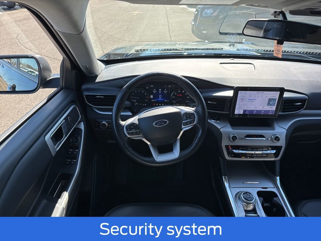 Certified 2022 Ford Explorer XLT w/ Equipment Group 202A image 11