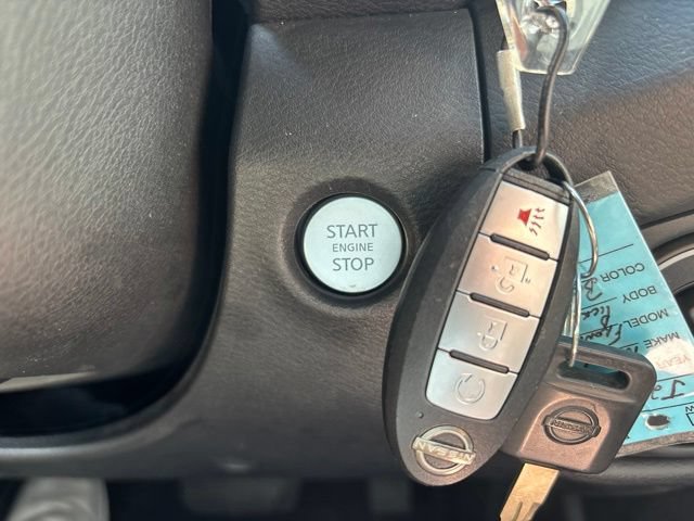 Used 2022 Nissan Frontier PRO-4X w/ Pro-4X Premium Package AWD/4WD image 24