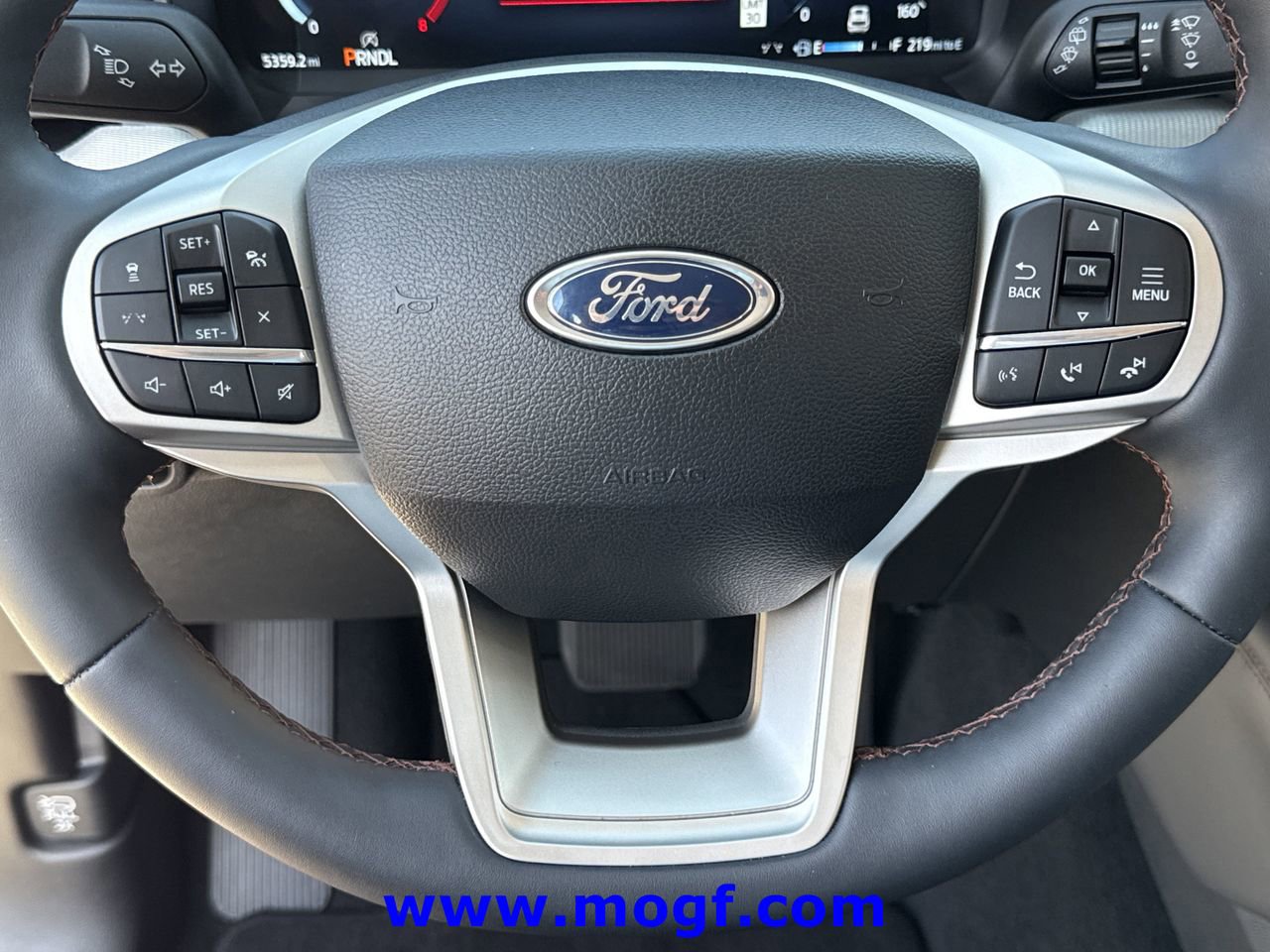 Certified 2025 Ford Explorer Active w/ Active Comfort Package image 17