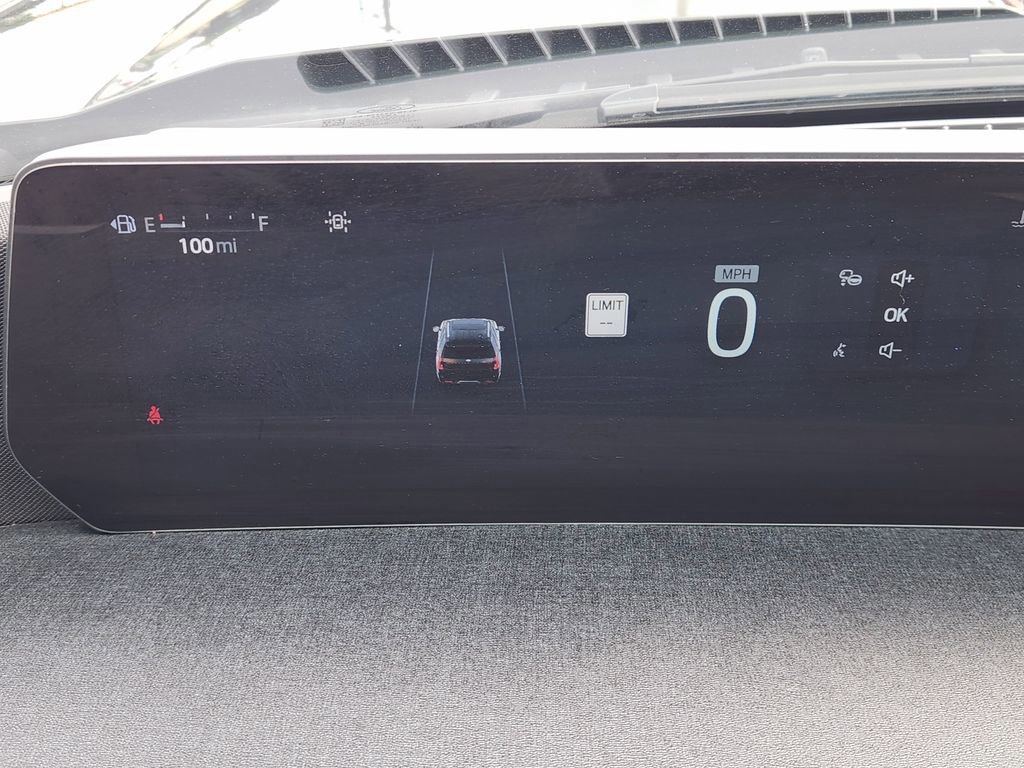 Certified 2025 Ford Expedition Active AWD/4WD image 15