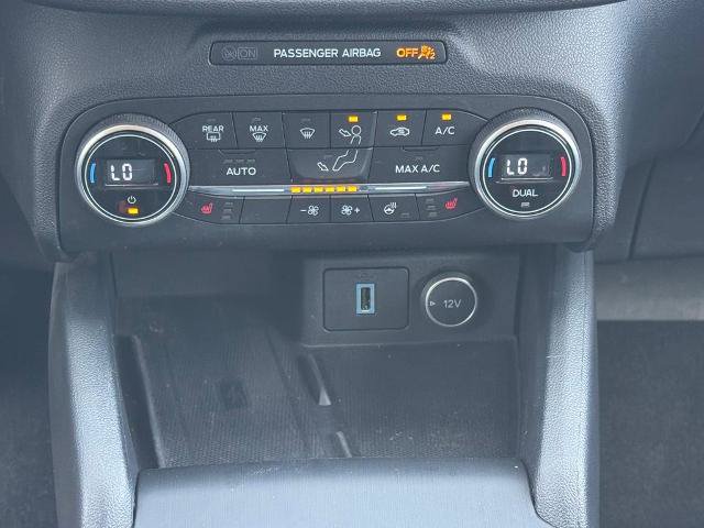 Certified 2020 Ford Escape Titanium AWD/4WD image 15