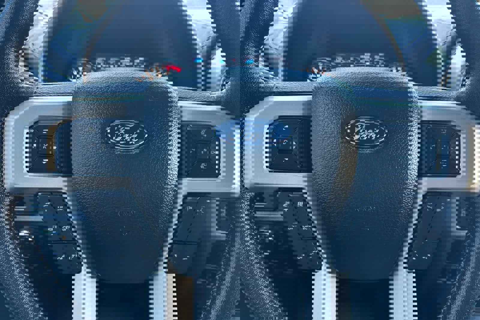 Certified 2019 Ford F150 Lariat w/ Equipment Group 502A Luxury image 23