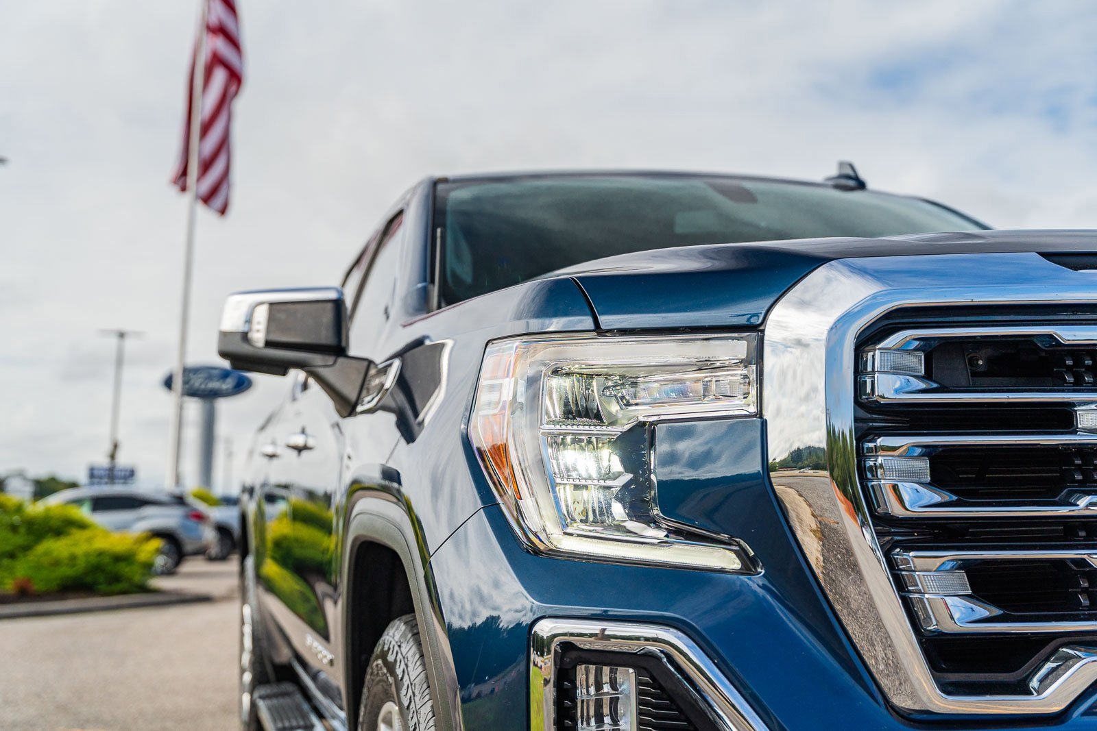 Used 2021 GMC Sierra 1500 SLT w/ SLT Convenience Package image 10