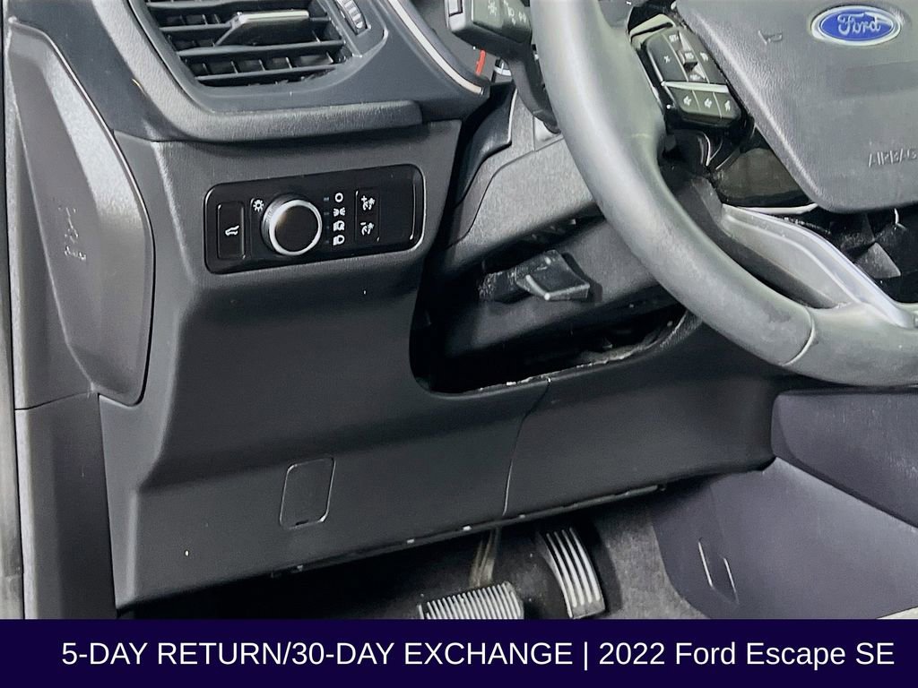 Certified 2022 Ford Escape SE w/ SE Sport Appearance Package AWD/4WD image 12