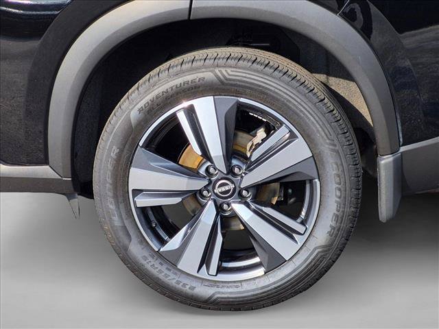 Used 2023 Nissan Rogue SL AWD/4WD image 22