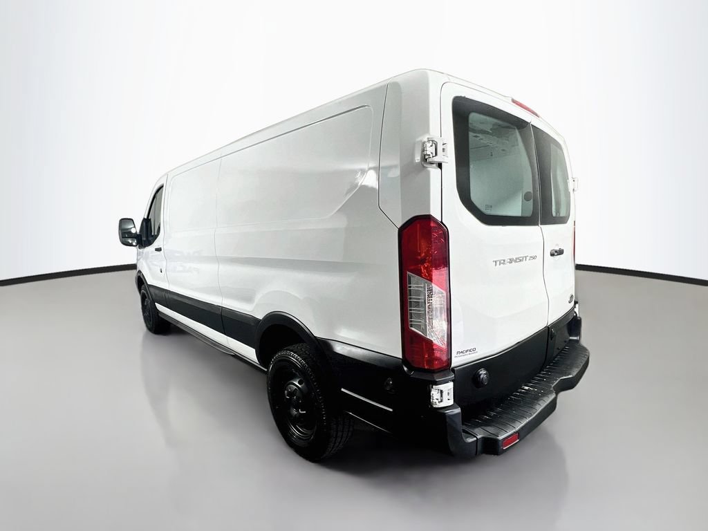 Certified 2019 Ford Transit 250 148 Low Roof RWD image 6