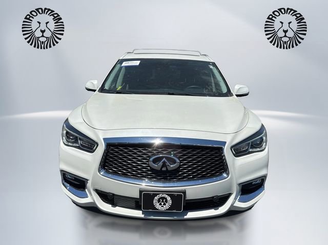 Used 2017 INFINITI QX60 Luxe w/ Deluxe Technology Package AWD/4WD image 2