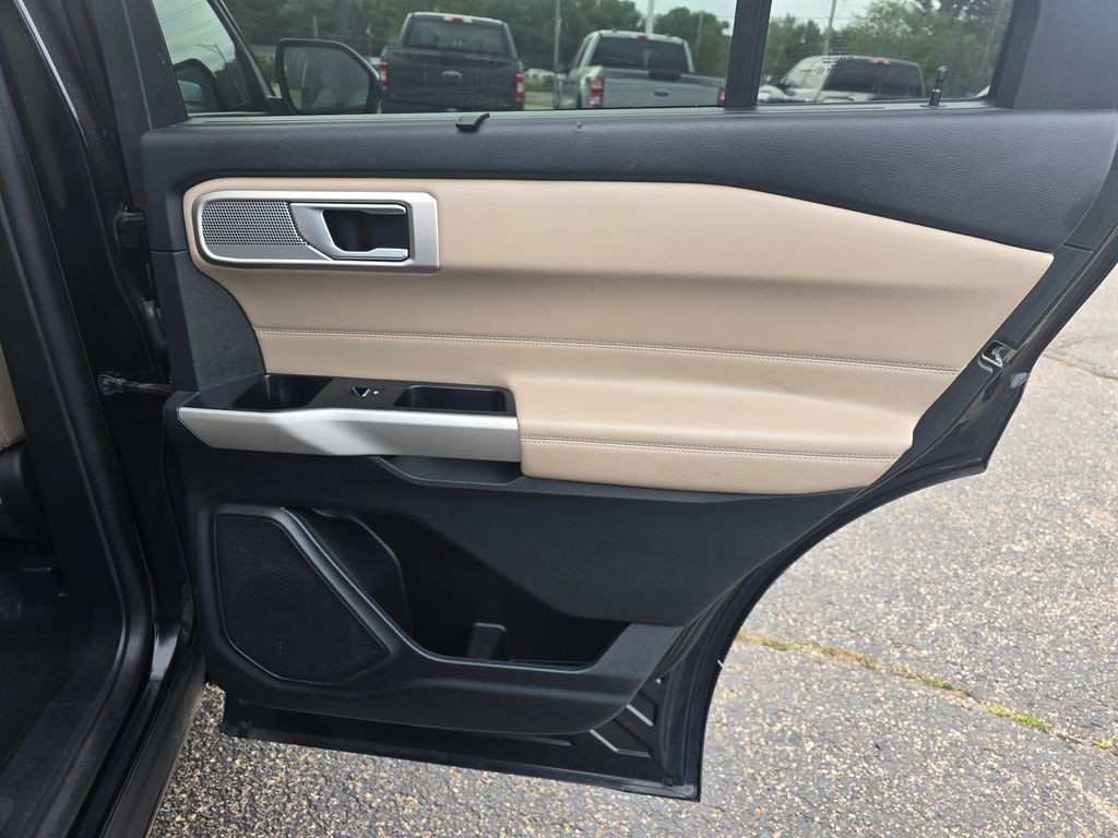 Certified 2023 Ford Explorer Limited AWD/4WD image 20