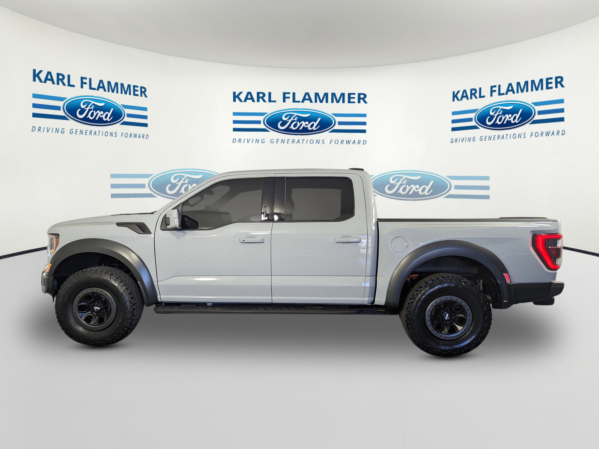 Certified 2023 Ford F150 Raptor w/ Raptor Carbon Fiber Package image 2
