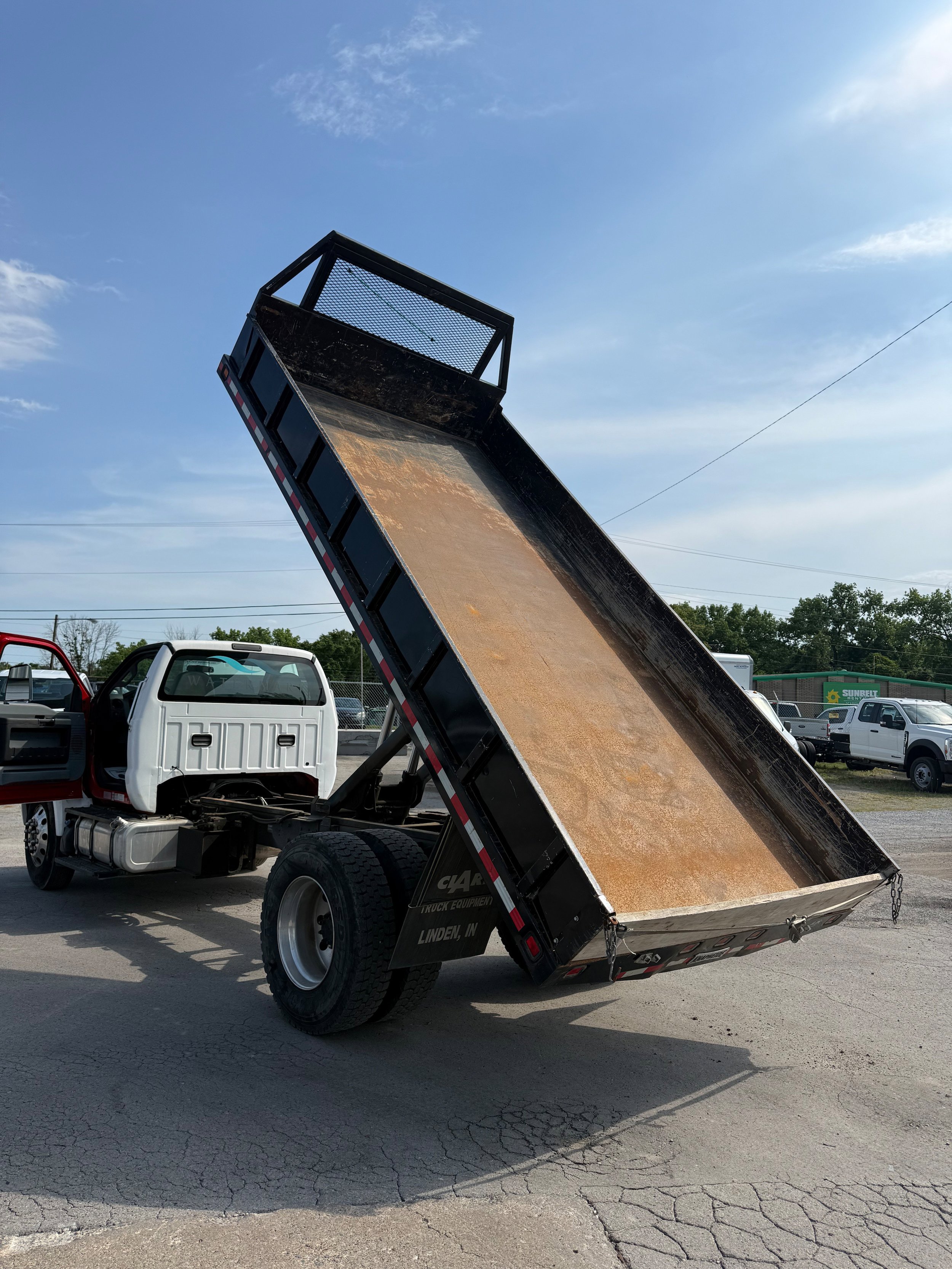 Certified 2019 Ford F650 2WD Regular Cab Super Duty image 10