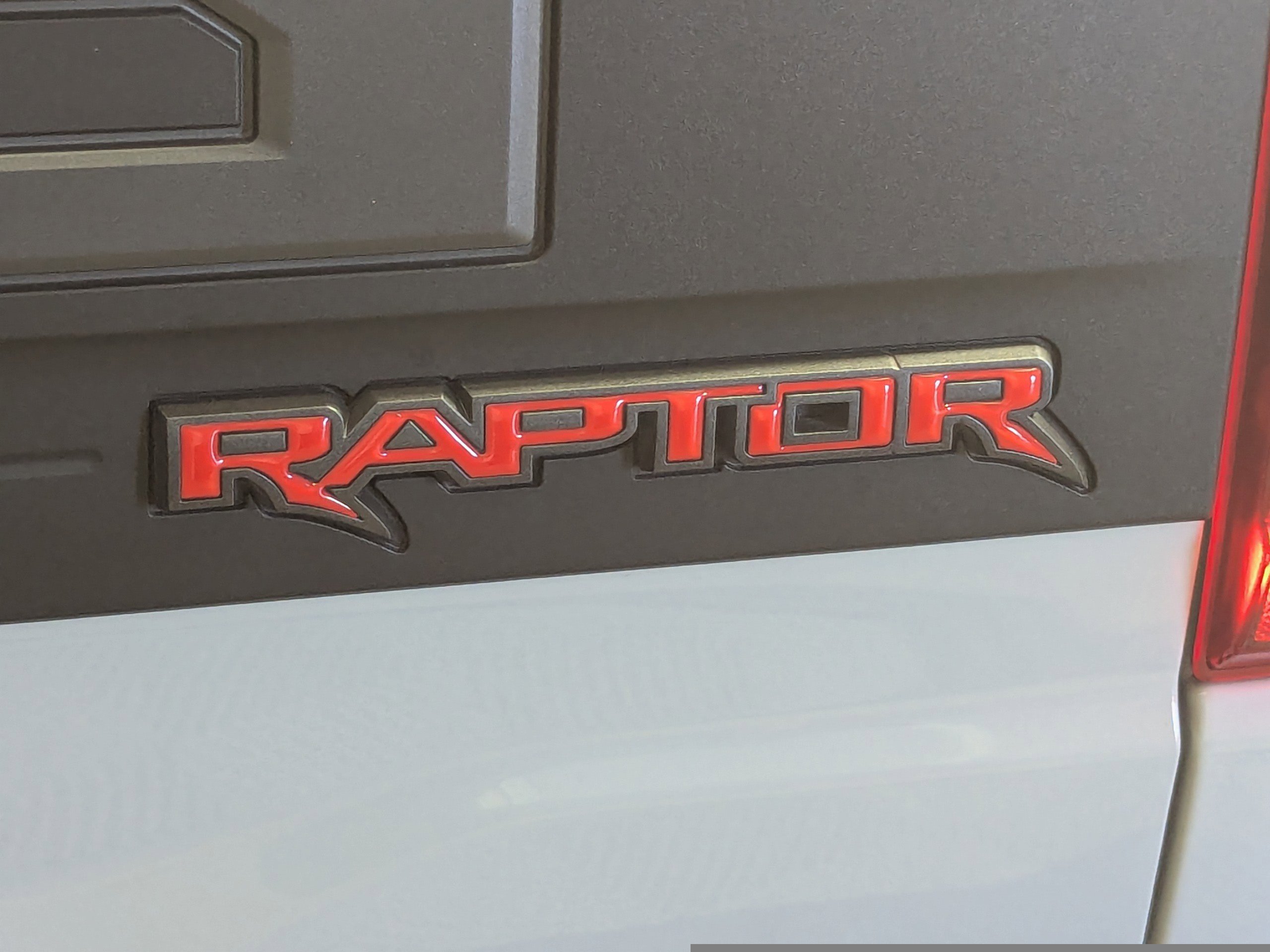 Certified 2023 Ford F150 Raptor w/ Raptor Carbon Fiber Package image 12