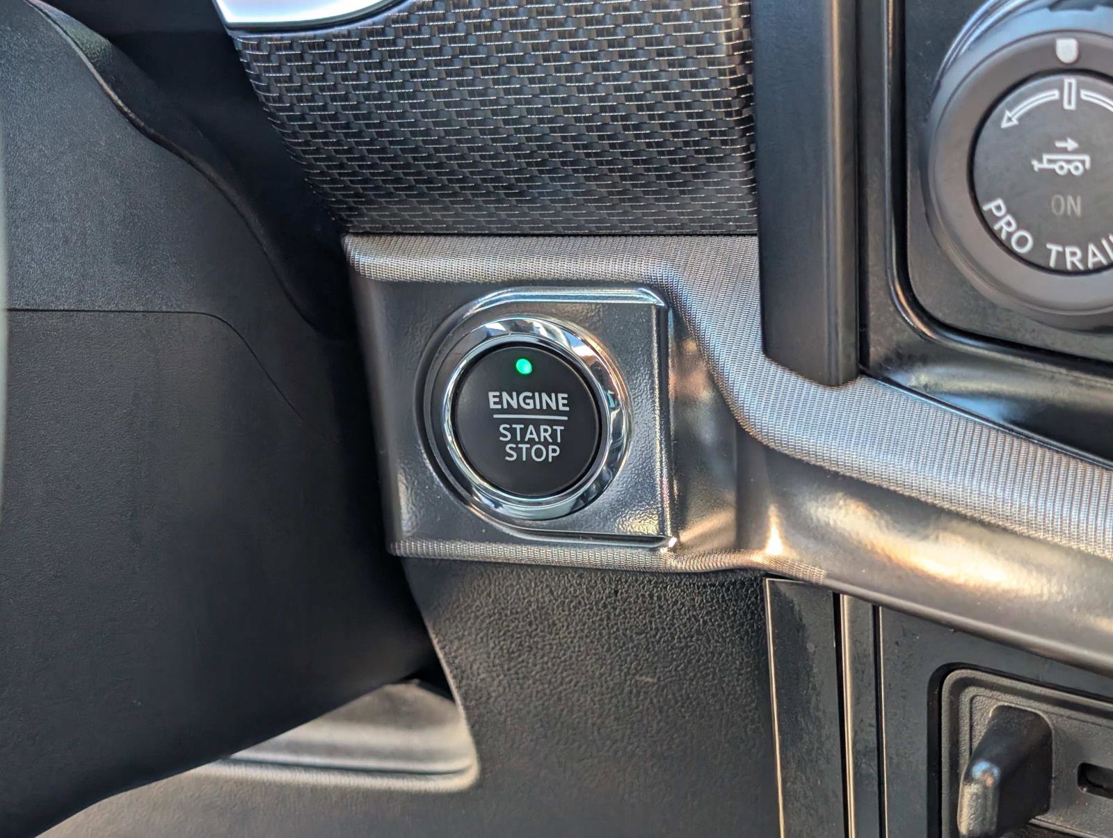 Certified 2023 Ford F150 Raptor image 31