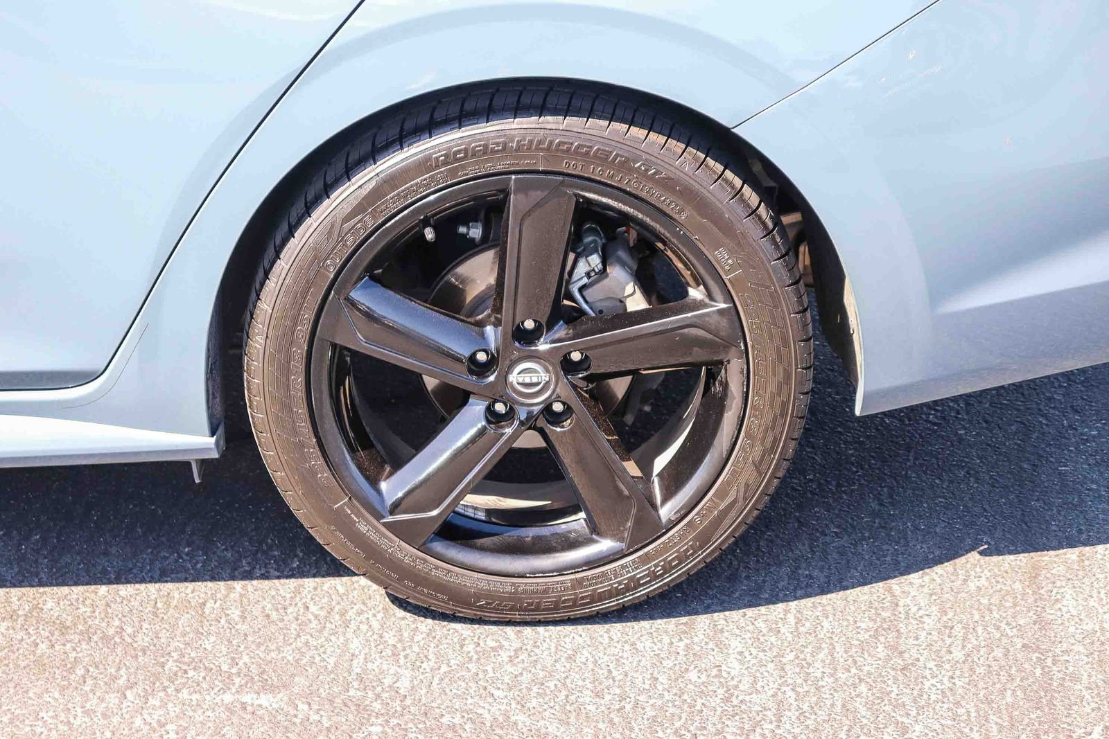 Used 2024 Nissan Sentra SR w/ SR Premium Package FWD image 8