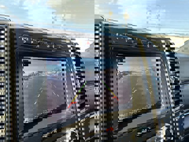 Certified 2021 Ford Expedition Limited image 20