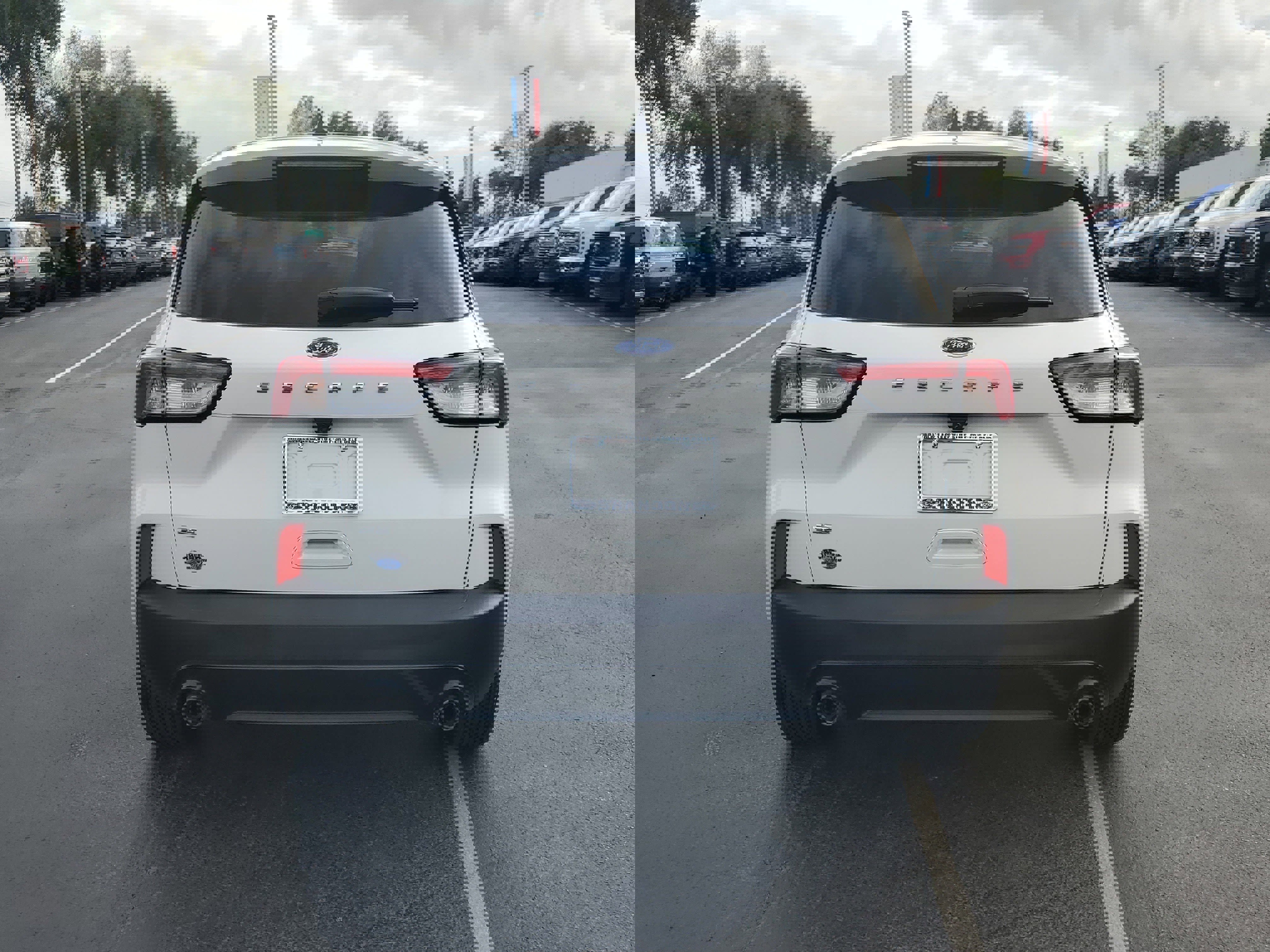 Certified 2021 Ford Escape SE w/ SE Sport Appearance Package image 8