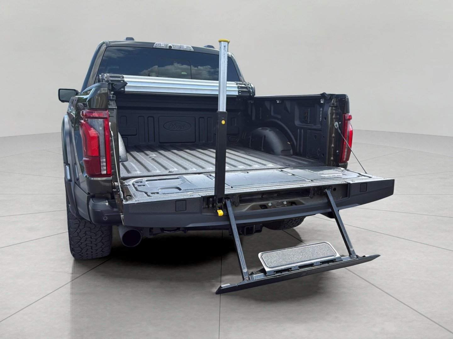 Certified 2024 Ford F150 Raptor AWD/4WD image 12
