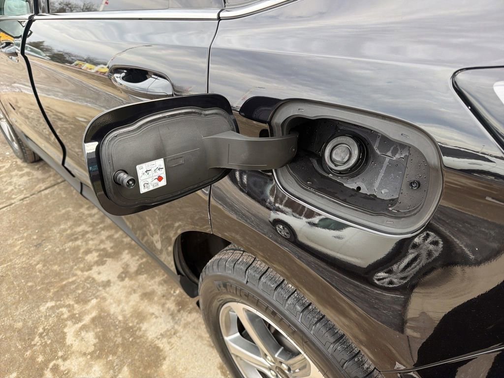 Certified 2024 Ford Edge SEL w/ Convenience Package image 41
