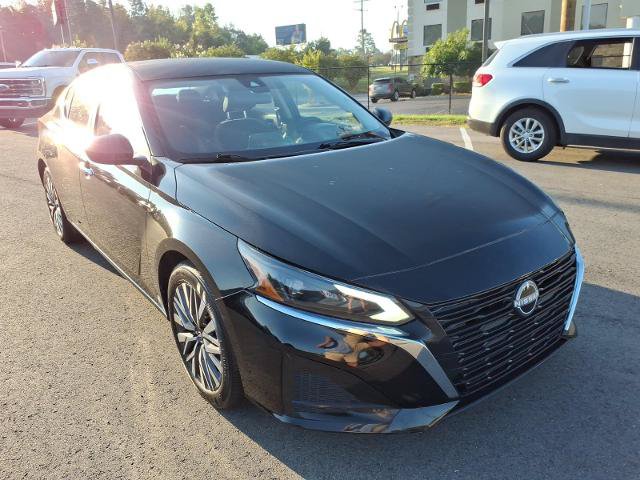 Used 2025 Nissan Altima 2.5 SV FWD image 5