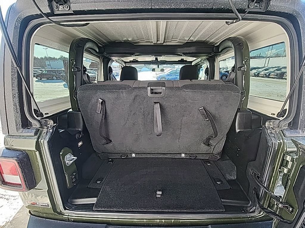 Used 2022 Jeep Wrangler Sport image 20