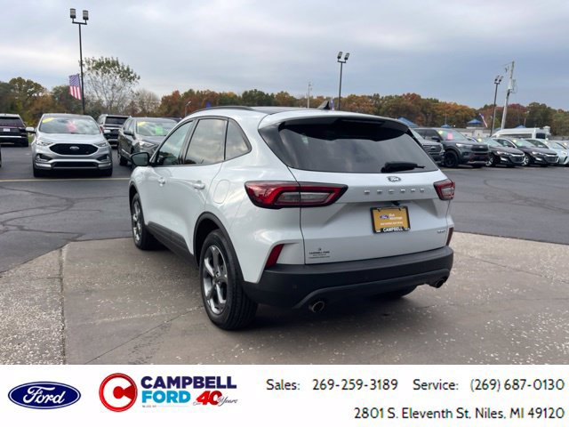 Certified 2025 Ford Escape ST-Line w/ Tech Pack #1 AWD/4WD image 5