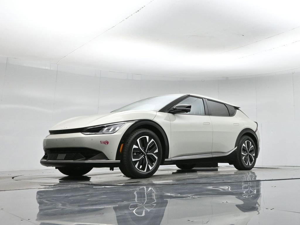 Used 2022 Kia EV6 Wind w/ Wind Technology Package image 47