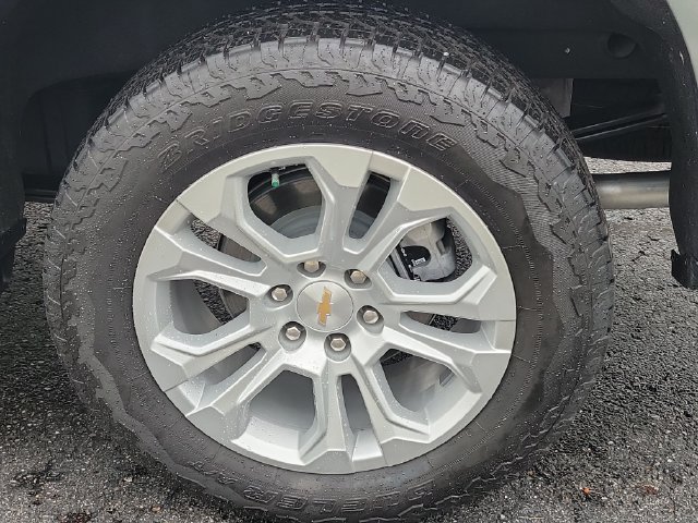 Used 2025 Chevrolet Silverado 1500 LTZ AWD/4WD image 5
