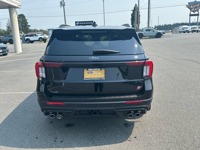 Certified 2025 Ford Explorer ST AWD/4WD image 3