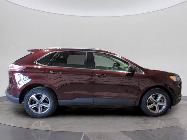 Certified 2023 Ford Edge SEL w/ Convenience Package AWD/4WD image 9