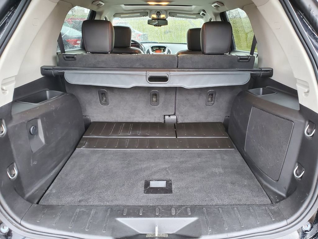 Used 2017 GMC Terrain SLT w/ Open Road Package image 6