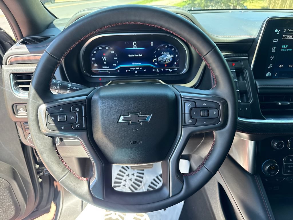 Used 2024 Chevrolet Tahoe RST w/ Luxury Package AWD/4WD image 17