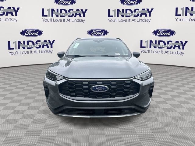 Certified 2025 Ford Escape ST-Line w/ Equipment Group 301A image 9