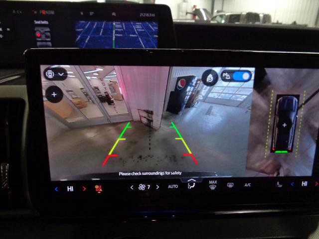 Certified 2025 Ford Expedition Max Active image 23