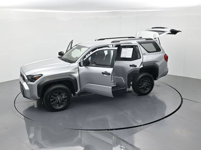 Used 2025 Toyota 4Runner SR5 AWD/4WD image 49